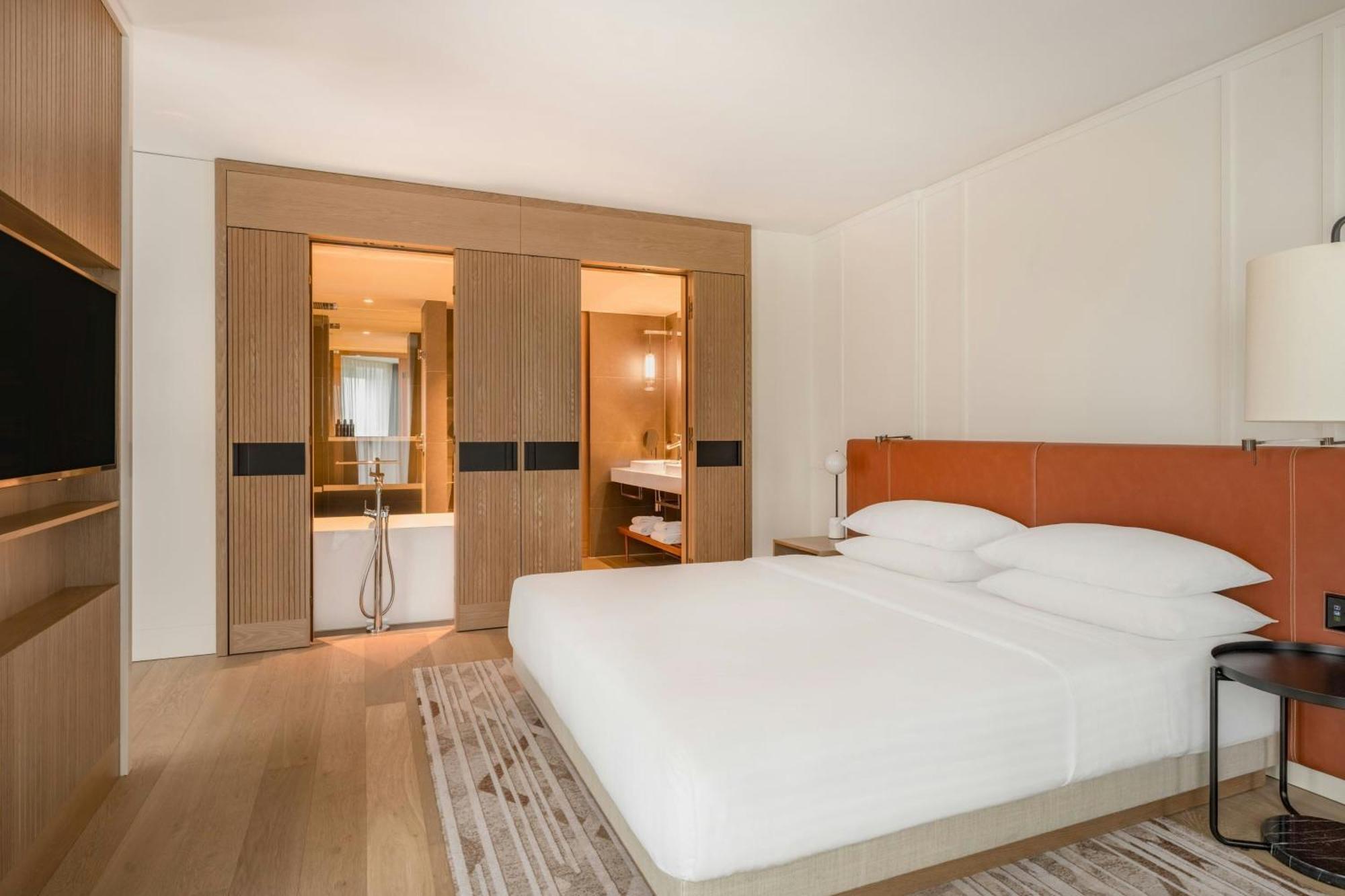 Munich Marriott Hotel City West Exteriör bild